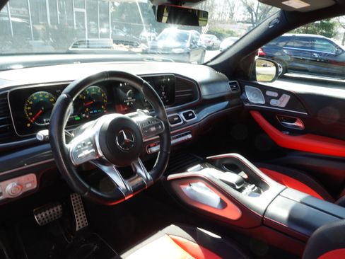 Certified 2023 Mercedes-Benz GLE 53 AMG 4MATIC image 9