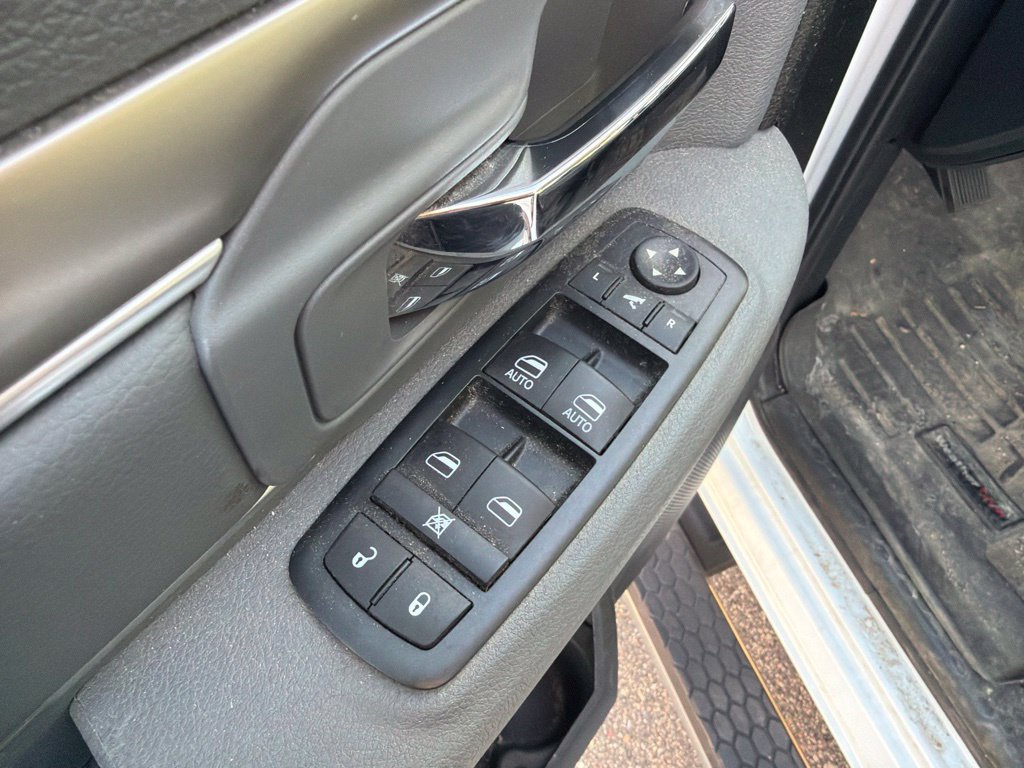 Used 2015 RAM 1500 Big Horn AWD/4WD image 12