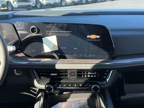 New 2026 Chevrolet Suburban Premier w/ Sun And Tow Package image 9