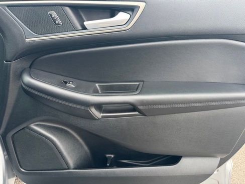 Used 2024 Ford Edge SEL w/ Convenience Package image 36