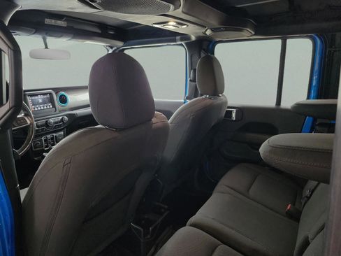 Used 2021 Jeep Wrangler Unlimited Sahara image 25