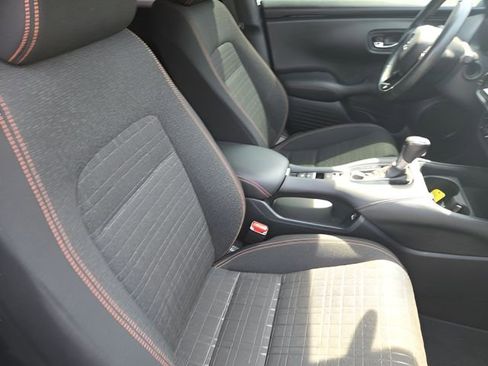 Used 2023 Honda HR-V Sport image 32