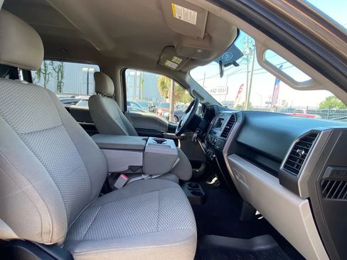 Used 2017 Ford F150 XLT image 13