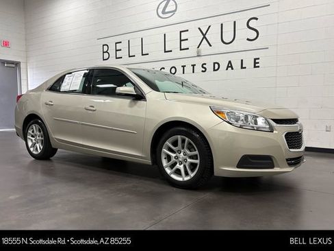 Used 2015 Chevrolet Malibu LT w/ Power Convenience Package FWD image 1