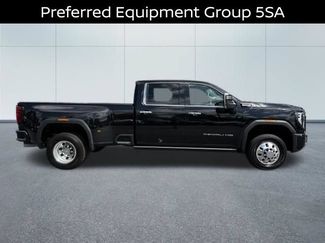 Used 2024 GMC Sierra 3500 Denali w/ Denali Reserve Package AWD/4WD video 2