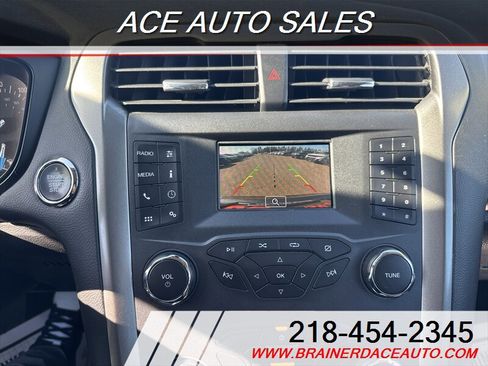 Used 2020 Ford Fusion S image 17