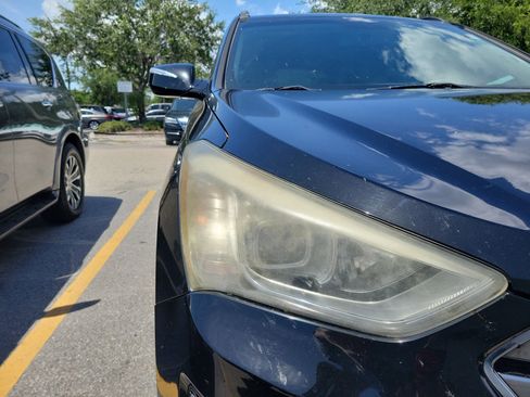 Used 2014 Hyundai Santa Fe Sport w/ Premium Equipment Package 03 FWD image 6