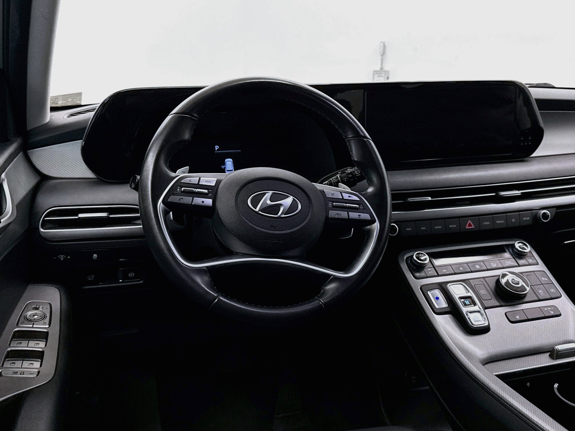Used 2025 Hyundai Palisade SEL FWD image 18
