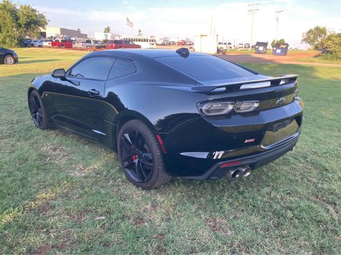 Used 2023 Chevrolet Camaro SS RWD image 10
