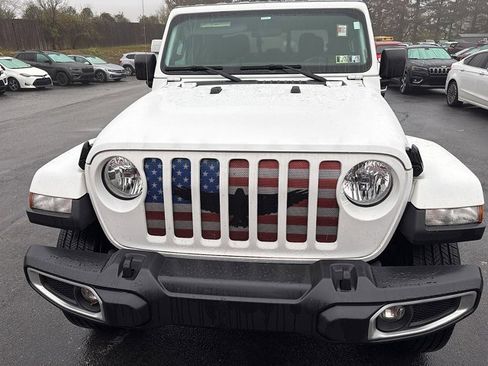 Certified 2022 Jeep Gladiator Sport image 3