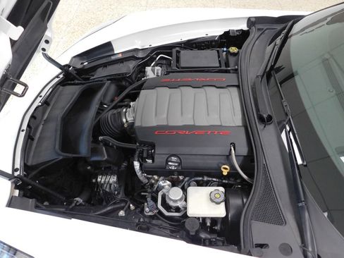 Used 2016 Chevrolet Corvette Stingray Convertible w/ 3LT Preferred Equipment Group RWD image 23