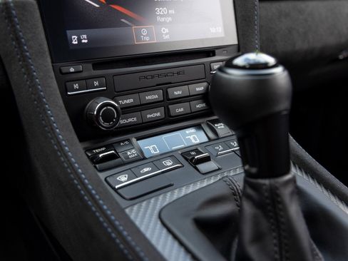 Certified 2023 Porsche 718 Cayman GT4 RS RWD image 47