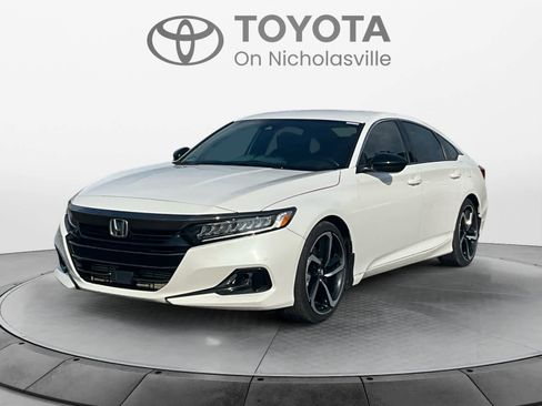 Used 2022 Honda Accord Sport image 1