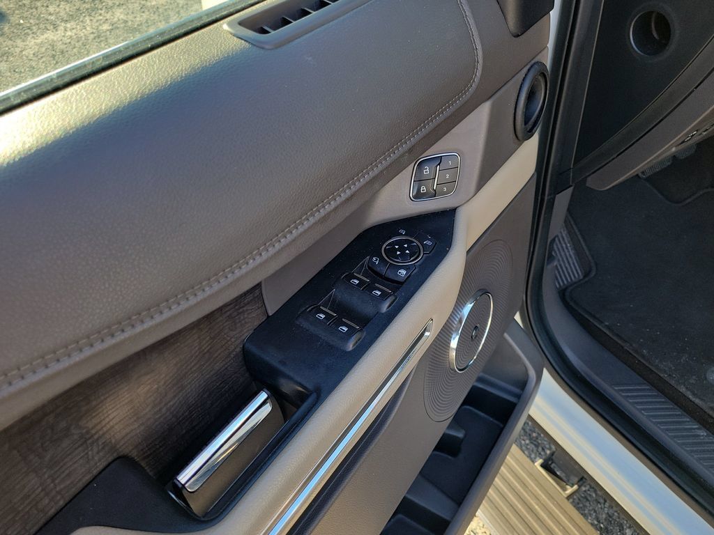 Used 2021 Ford Expedition Limited RWD image 23