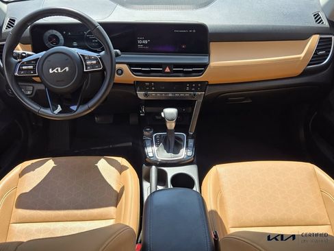 Certified 2024 Kia Seltos EX FWD image 12