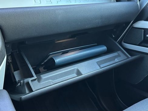 Used 2020 Land Rover Defender 110 First Edition image 51