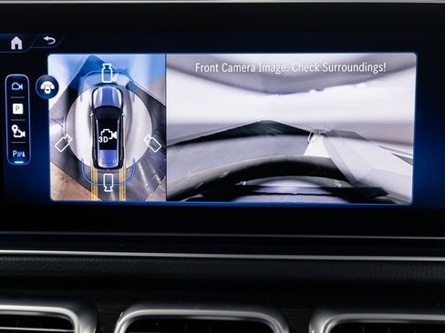 Used 2026 Mercedes-Benz GLS 450 4MATIC image 21