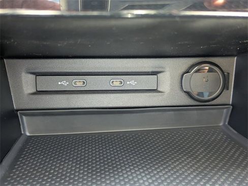 New 2025 Volkswagen Taos S image 22