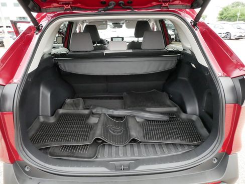 Used 2025 Toyota RAV4 XLE w/ Convenience Package AWD/4WD image 18