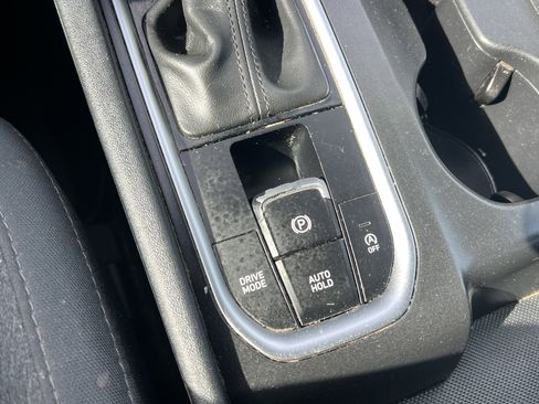 Used 2019 Hyundai Santa Fe SEL w/ Cargo Package image 34