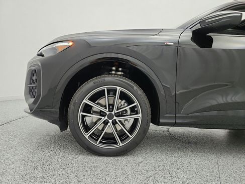 New 2026 Audi Q5 Premium Plus AWD/4WD image 13
