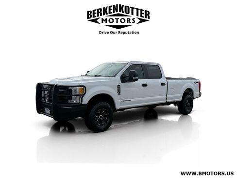 Used 2017 Ford F250 XL w/ Power Equipment Group image 7