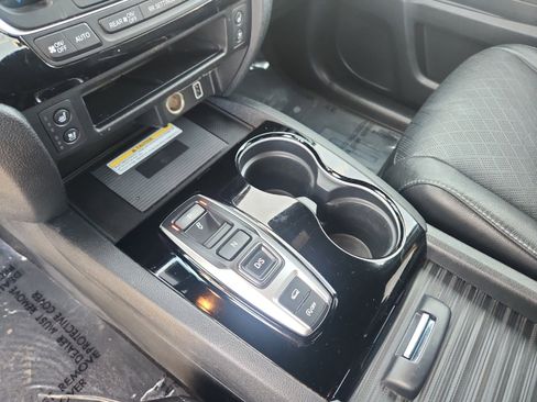 Used 2020 Honda Passport Elite image 16