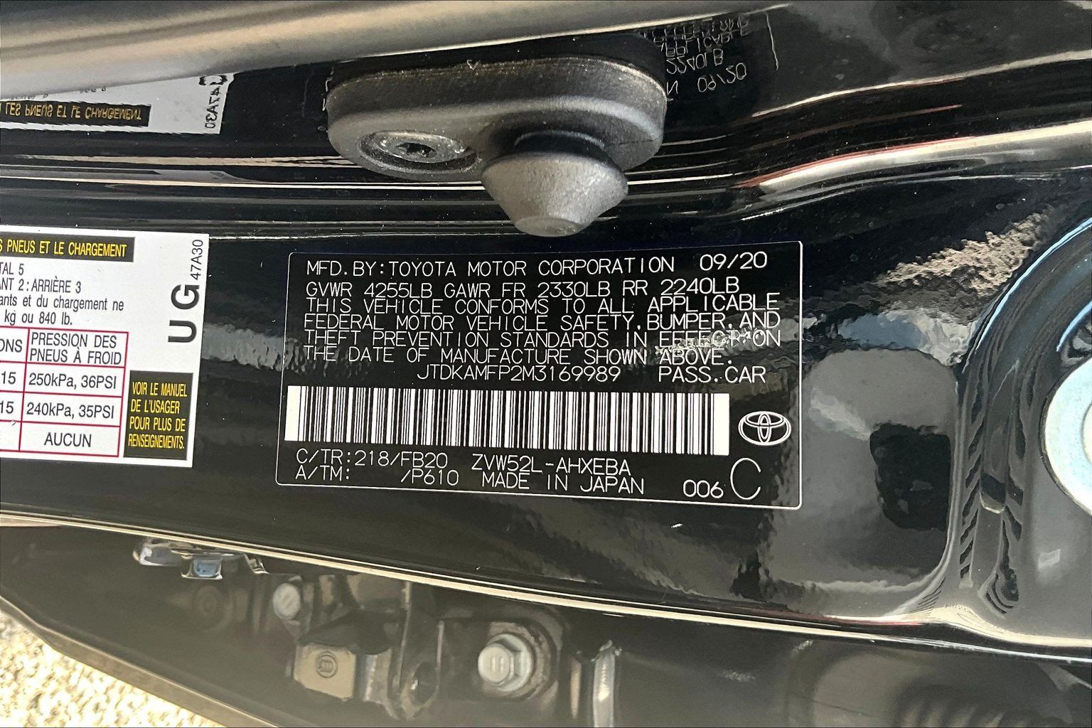 Used 2021 Toyota Prius Prime LE w/ Carpet Mat Package (TMS) FWD image 34