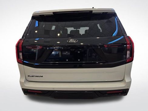 New 2025 Ford Expedition Platinum w/ Stealth Performance Package AWD/4WD image 8