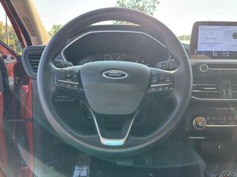 Used 2020 Ford Escape SE AWD/4WD image 18