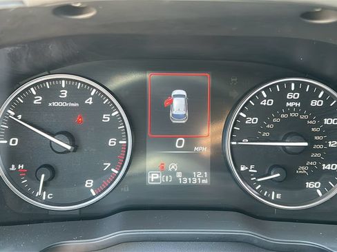Certified 2025 Subaru Crosstrek 2.0i Premium AWD/4WD image 15
