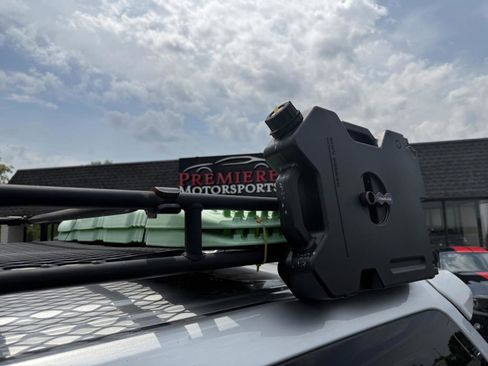 Used 2018 Toyota 4Runner TRD Off-Road Premium w/ TRD Performance Package image 18