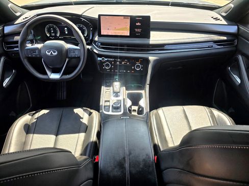 Used 2025 INFINITI QX60 Luxe w/ Black Edition image 15