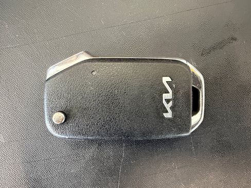 Used 2023 Kia Soul LX w/ Option Group 015 FWD image 29