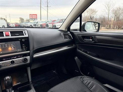 Used 2016 Subaru Legacy 2.5i Limited image 27