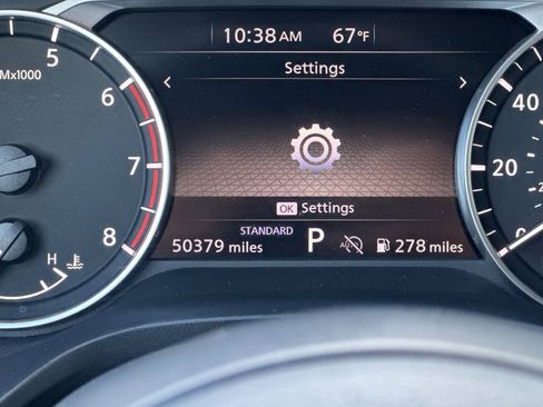 Certified 2024 Nissan Rogue SV image 30