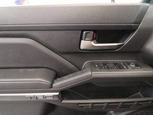 New 2025 Toyota Tacoma TRD Off-Road AWD/4WD image 30