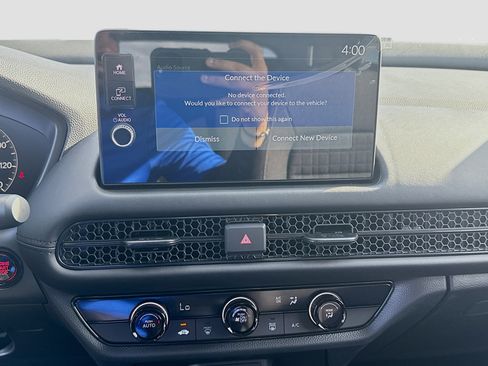 Certified 2026 Honda HR-V LX image 12