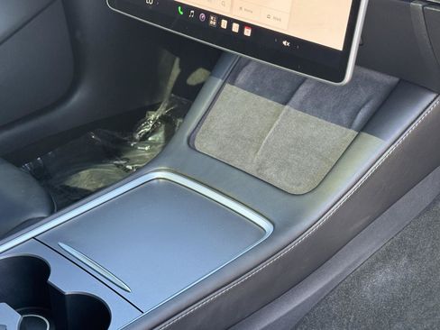 Used 2023 Tesla Model 3 Standard Range RWD image 17