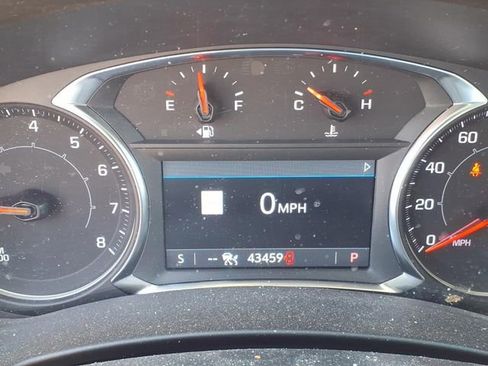 Used 2023 GMC Terrain AT4 w/ Infotainment Package II image 14