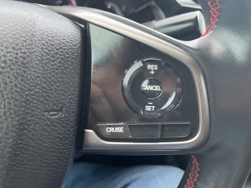 Used 2019 Honda Civic Si image 17