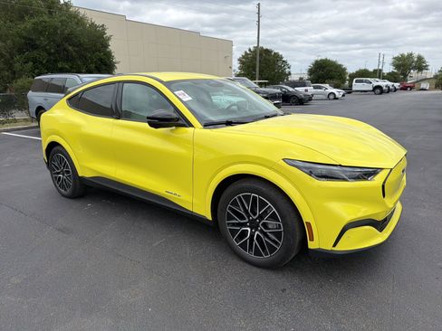 Used 2025 Ford Mustang Mach-E Premium image 1