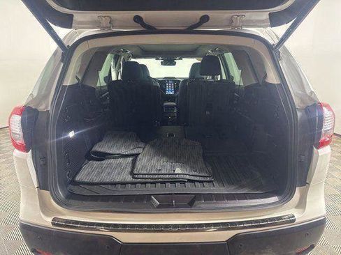 Used 2025 Subaru Ascent Bronze Edition AWD/4WD image 6