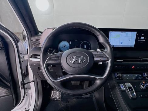 Used 2024 Hyundai Palisade Calligraphy image 15
