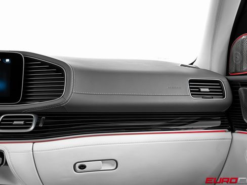 Used 2022 Mercedes-Benz Maybach GLS 600 Maybach GLS 600 *5-SEAT CONFIG image 31