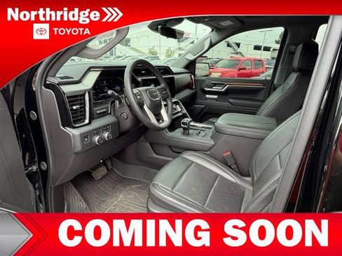 Used 2024 GMC Sierra 1500 Denali w/ Denali Reserve Package AWD/4WD image 5