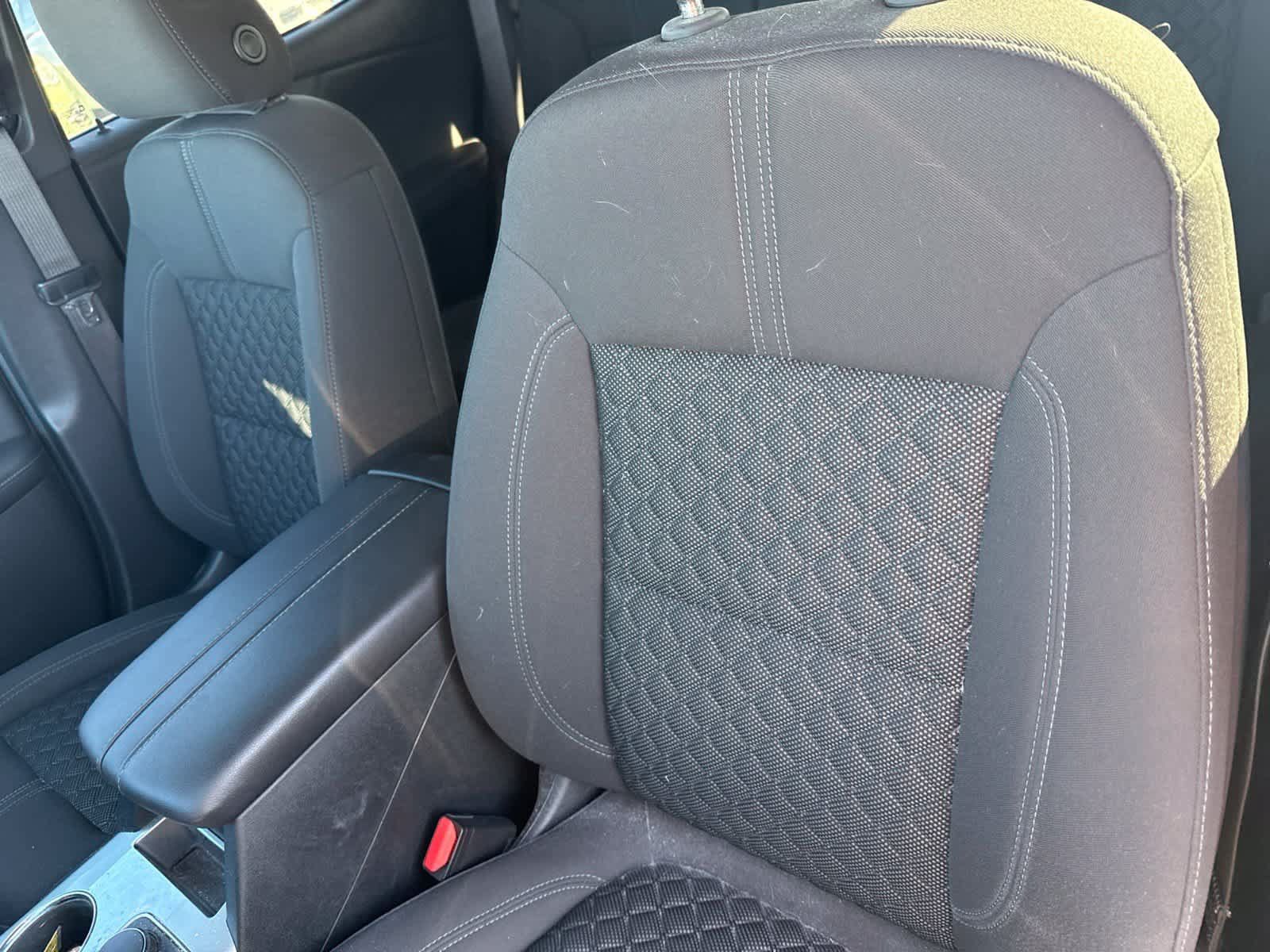 Used 2019 Chevrolet Blazer LT FWD image 15