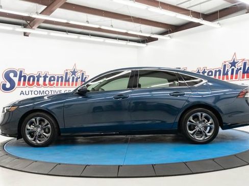 Used 2024 Honda Accord EX-L image 5