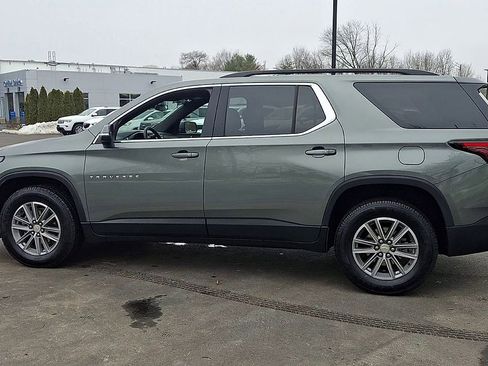 Certified 2022 Chevrolet Traverse LT image 8
