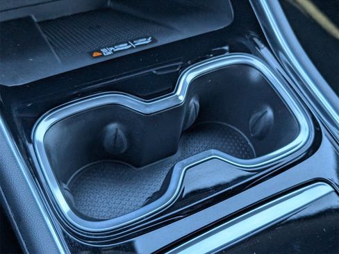 Used 2024 Chevrolet Traverse RS w/ LPO, Floor Liner Package image 39